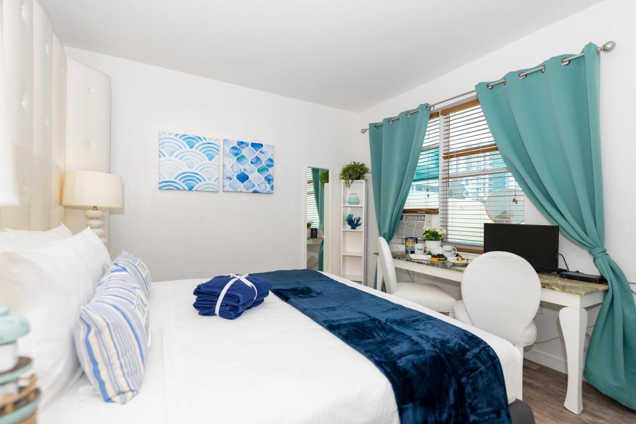 Appartamento 6768 Collins Miami *